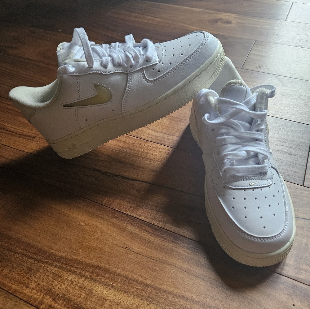 NWOT Nike Air Force One Sneakers, sz 5.5 - Picture 6 of 9